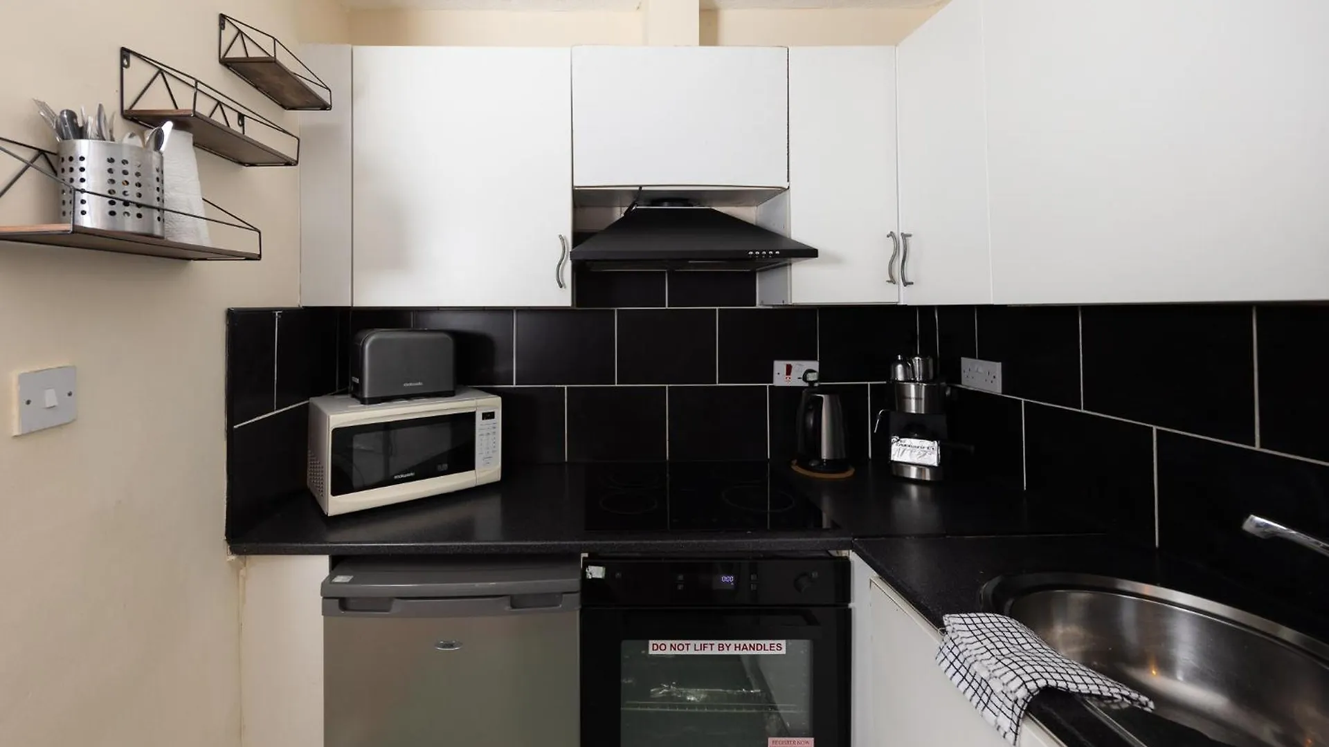 Serivced Apartments By The Castle Εδιμβούργο 0*,  Ηνωμένο Βασίλειο