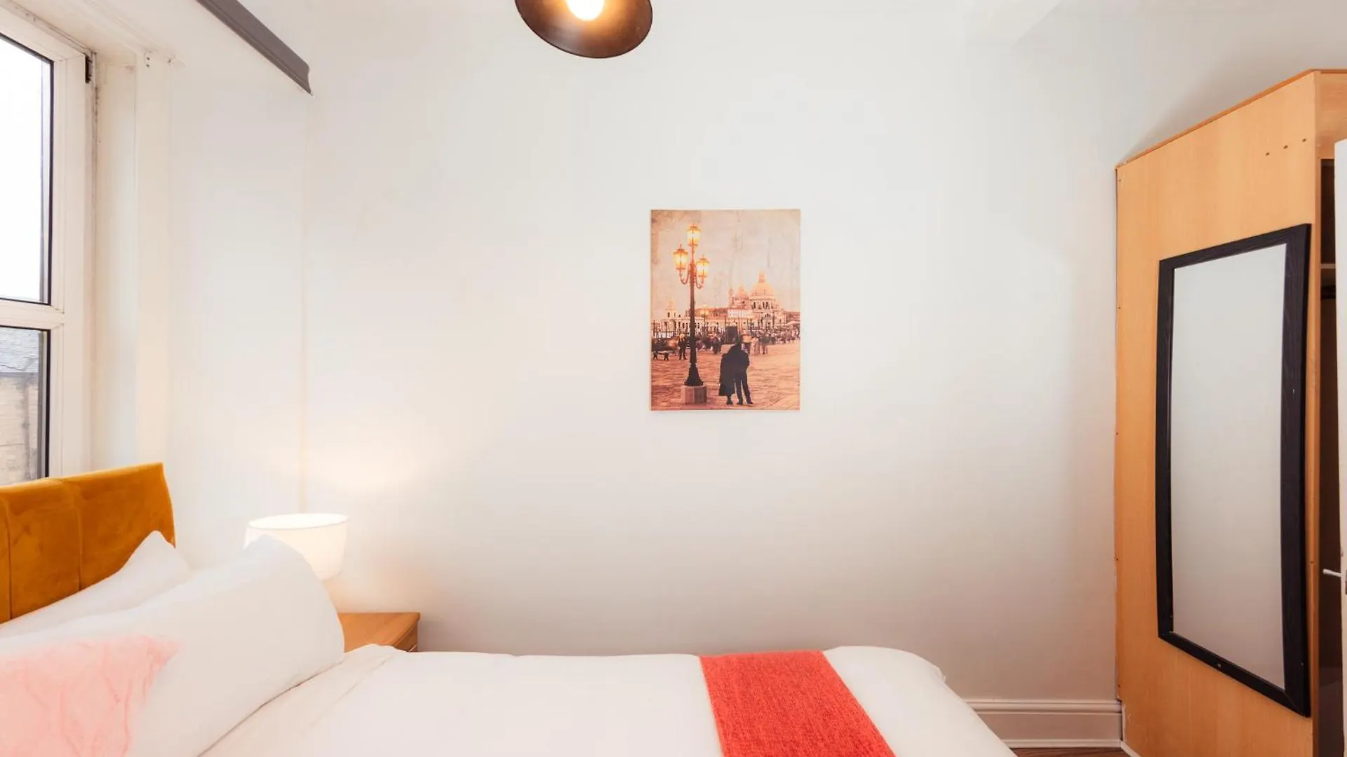 Serivced Apartments By The Castle Εδιμβούργο
